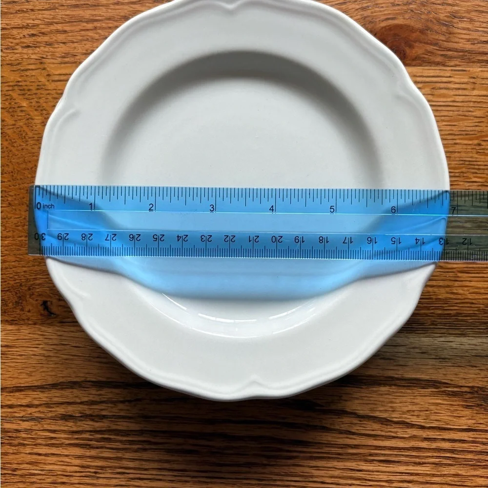 J&G Meakin Royal Staffordshire Heirloom Ironstone white set of 4 Plates ~7 in